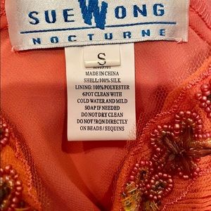 Never worn, hand beaded Sue Wong dress. Size S